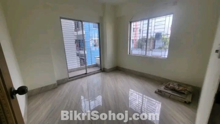 1530_sft Brand New Ready Flat Sale@Bashundhara H Block